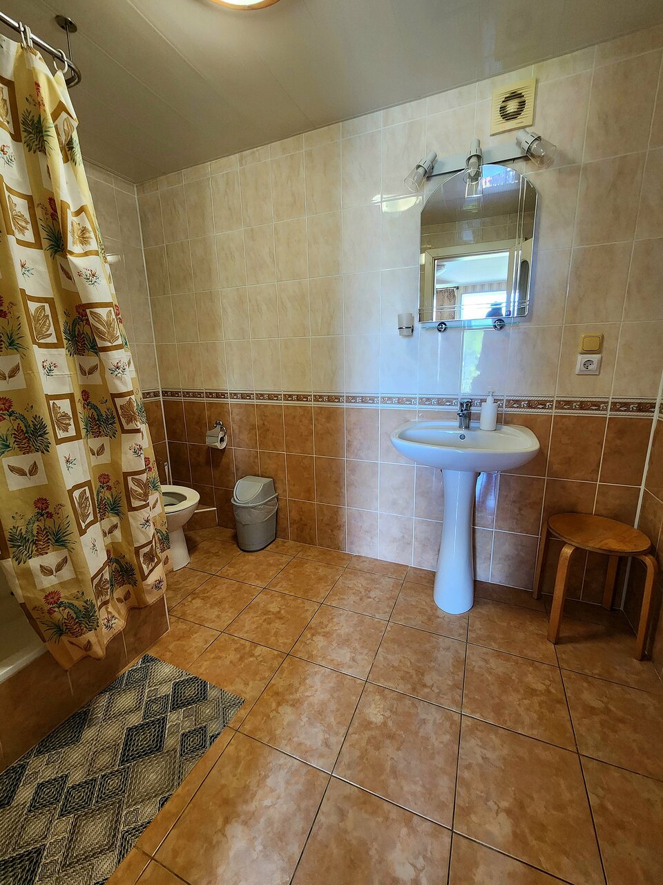Гостиница Гостевой Дом La Rose Алушта